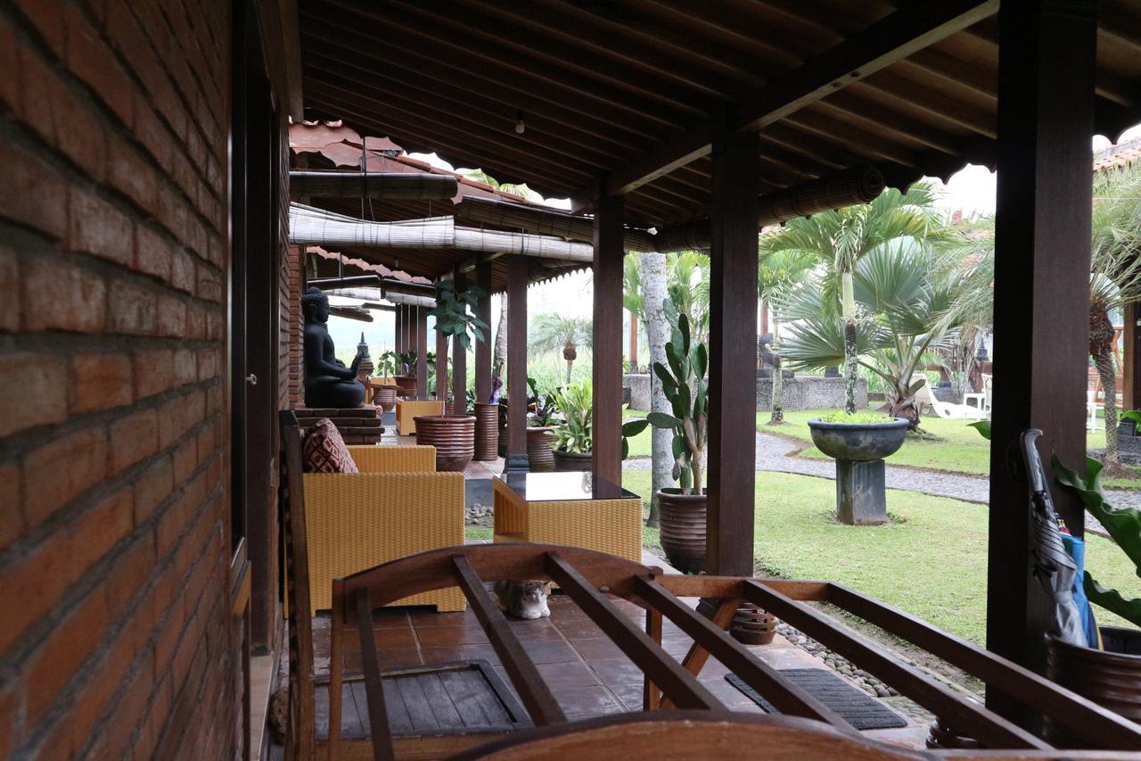 Rumah Dharma Magelang Ngoại thất bức ảnh